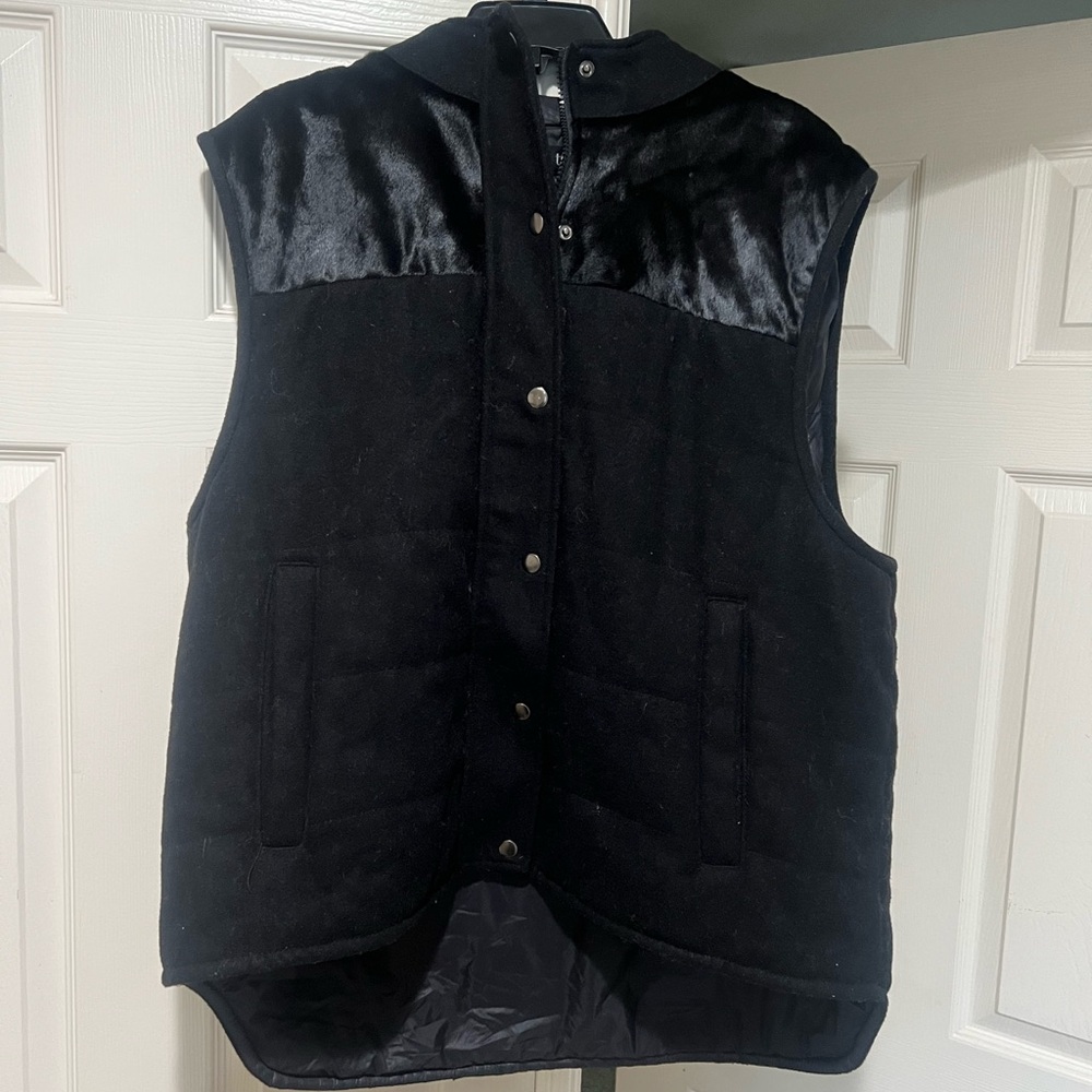 Tibi Men’s Black Wool Half‎ Animal Skin Hooded Vest Bach Good Weight Size Large